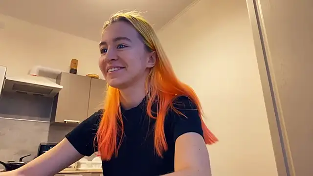 EmilyHein online show from 02.25.26