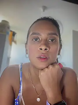 Snapshot of LunaHeat chatting on 02.09.26 LunaHeat online show from 02.09.26