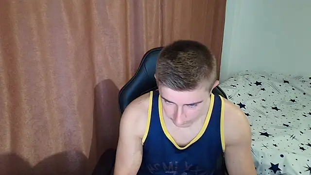 Snapshot of TodMusclePower9 chatting on 02.18.26 TodMusclePower9 online show from 02.18.26