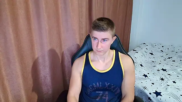 Snapshot of TodMusclePower9 chatting on 02.19.26 TodMusclePower9 online show from 02.19.26