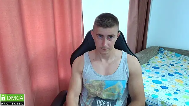 Snapshot of TodMusclePower9 chatting on 07.02.26 TodMusclePower9 online show from 07.02.26