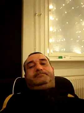 markostoitchev12 online show from 11.27.25