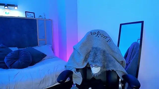 Snapshot of Luna_tagliaferri chatting on 02.11.26 Luna tagliaferri online show from 02.11.26