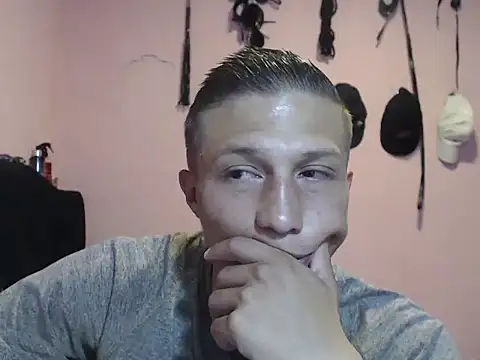 Snapshot of Cronos_Hot_8 chatting on 03.02.26 Cronos Hot 8 online show from 03.02.26