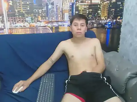 Snapshot of santiago_xxxcol chatting on 02.02.26 santiago xxxcol online show from 02.02.26