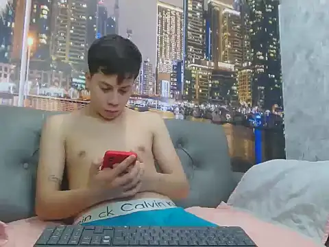 santiago xxxcol online show from 04.17.26