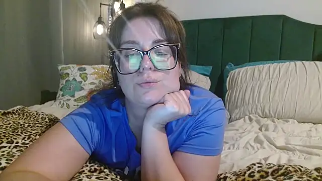 HazelSkyesChat online show from 04.01.26