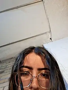 Snapshot of the_lagoon_girl chatting on 03.03.26 the lagoon girl online show from 03.03.26