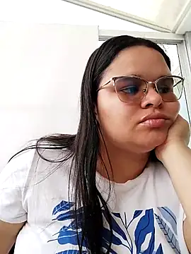 Snapshot of SamanthaStonee chatting on 02.13.26 SamanthaStonee online show from 02.13.26