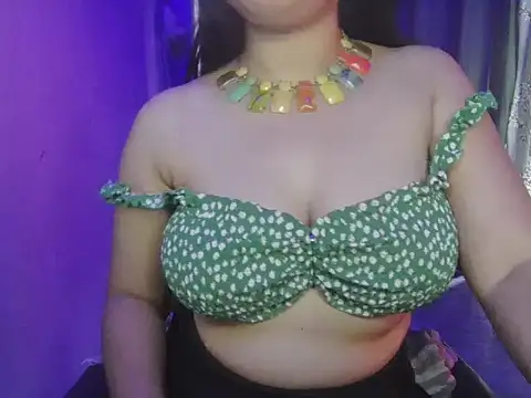 Snapshot of Bold_Beauty_07 chatting on 02.18.26 Bold Beauty 07 online show from 02.18.26