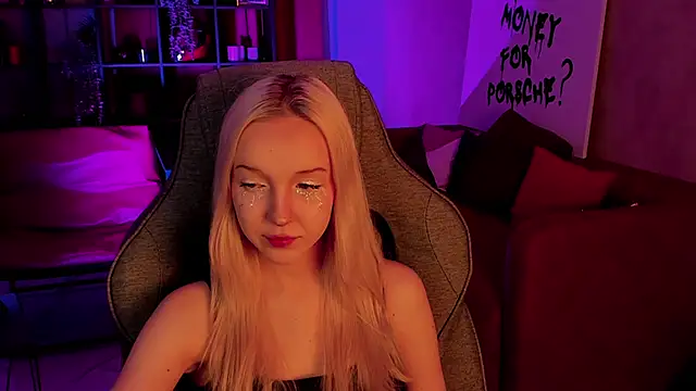 Snapshot of MaoqiBeverly chatting on 02.25.26 MaoqiBeverly online show from 02.25.26