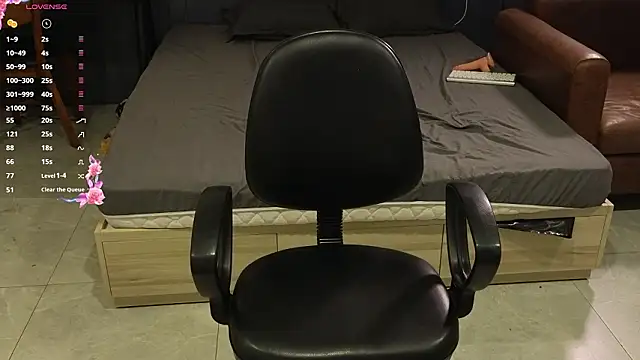 Snapshot of baby_boomqt chatting on 02.16.26 baby boomqt online show from 02.16.26