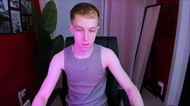 Snapshot of Dylan_Norton chatting on 02.24.26 Dylan Norton online show from 02.24.26