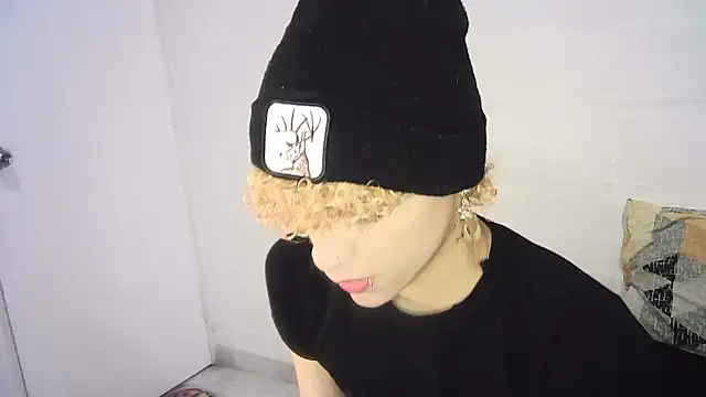 Snapshot of lucke_collins22 chatting on 03.02.26 lucke collins22 online show from 03.02.26