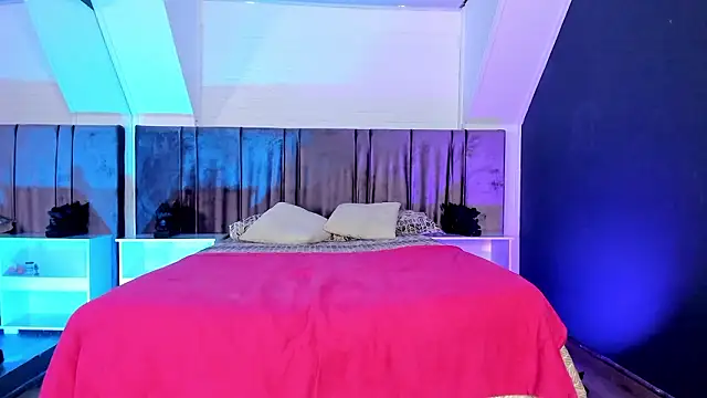 Snapshot of Flakiss_18 chatting on 02.11.26 Flakiss 18 online show from 02.11.26