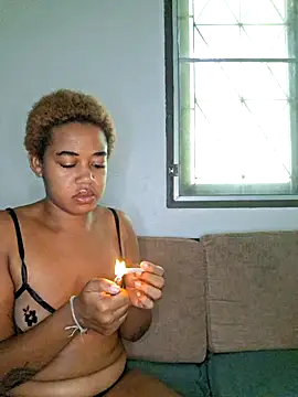 Snapshot of Seductive_Simon333 chatting on 02.14.26 Seductive Simon333 online show from 02.14.26