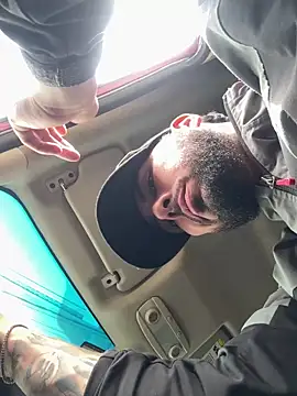 Snapshot of joeandlove chatting on 01.31.26 joeandlove online show from 01.31.26