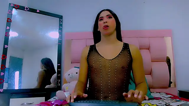 Sophia Valentina online show from 02.24.26