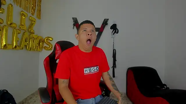 Snapshot of Steven_and_Camilo18 chatting on 02.09.26 Steven and Camilo18 online show from 02.09.26