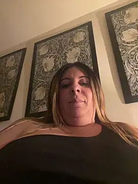 Snapshot of JasmineGlow7 chatting on 05.08.26 JasmineGlow7 online show from 05.08.26
