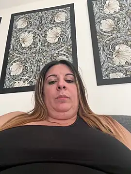 Snapshot of JasmineGlow7 chatting on 05.09.26 JasmineGlow7 online show from 05.09.26