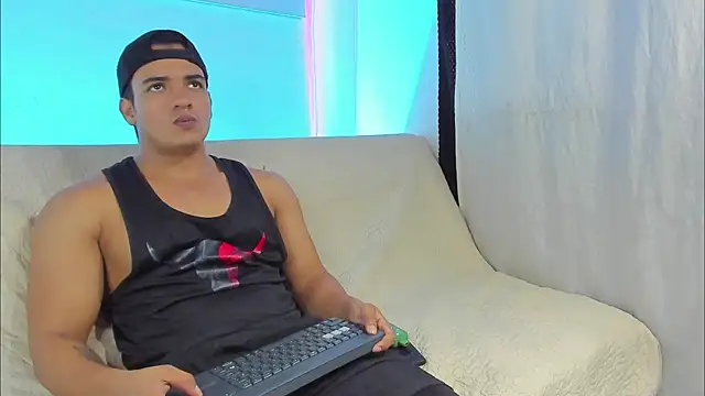 jhon nicolas online show from 04.06.26