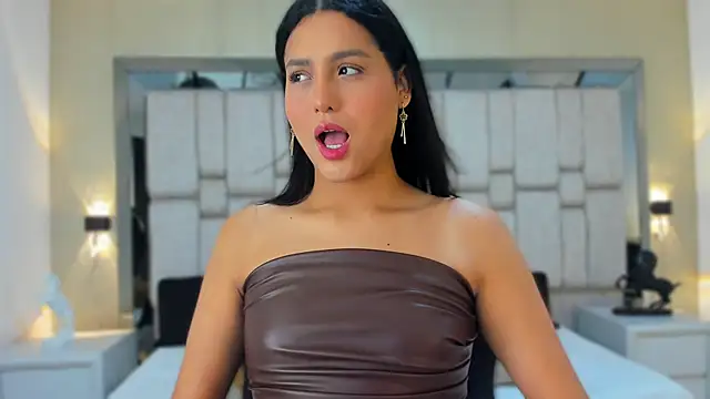 ValeryCooper18 online show from 02.16.26