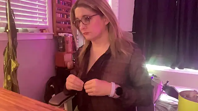 wetrainbows online show from 03.11.26