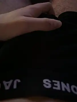 kev1n04 online show from 04.19.26