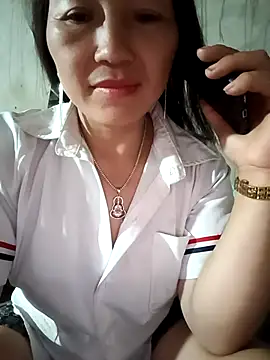 baby 112233 online show from 04.15.26