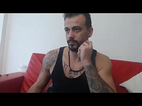 Snapshot of RyanxCole chatting on 02.02.26 RyanxCole online show from 02.02.26