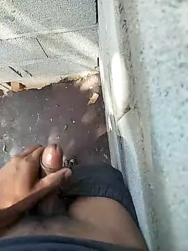 Leoh28 online show from 04.15.26