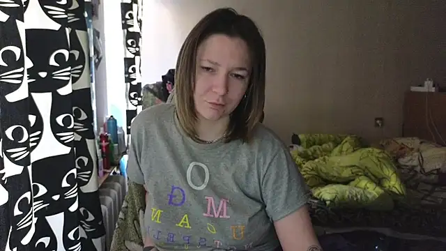 Snapshot of Ozalin_ chatting on 02.25.26 Ozalin online show from 02.25.26