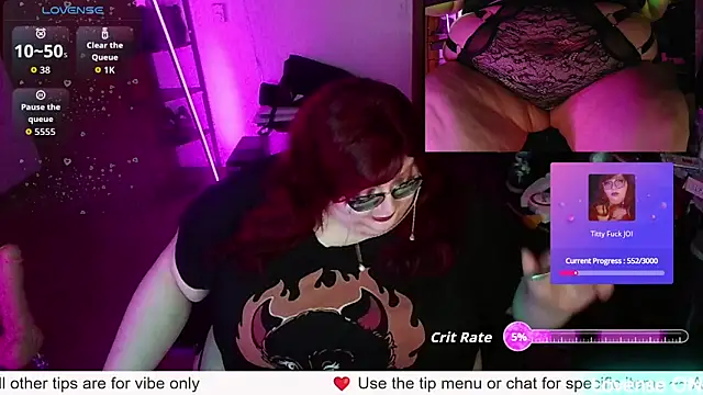 Snapshot of RileySynn chatting on 06.21.26 RileySynn online show from 06.21.26
