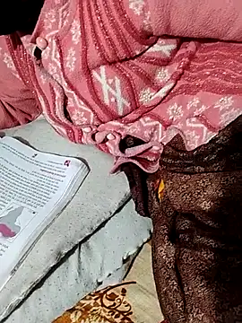 Snapshot of horny_indian90 chatting on 02.01.26 horny indian90 online show from 02.01.26