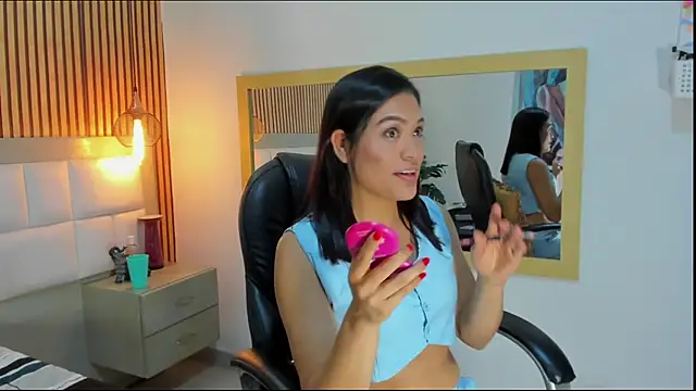 Snapshot of Georgia_Vega chatting on 02.12.26 Georgia Vega online show from 02.12.26