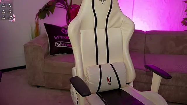 Zlata Sky online show from 10.24.25