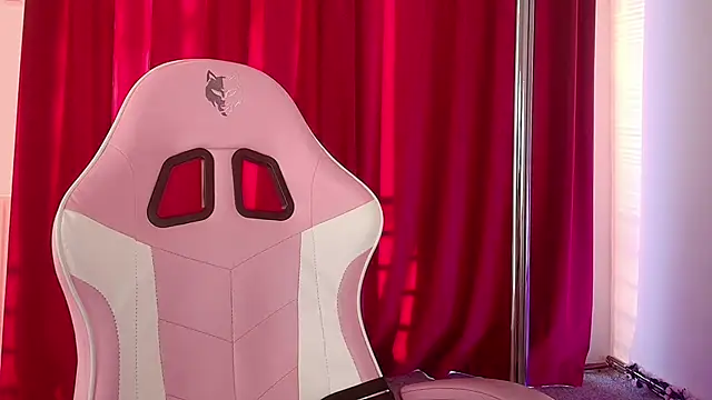 LunaAllure online show from 02.27.26