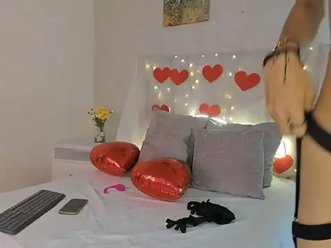 Snapshot of noah_lewiss chatting on 02.16.26 noah lewiss online show from 02.16.26