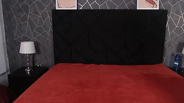 Lia tomson online show from 04.16.26