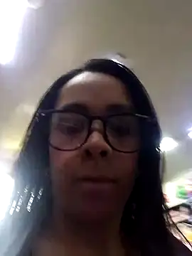 Snapshot of paula_lopez__ chatting on 04.29.26 paula lopez online show from 04.29.26
