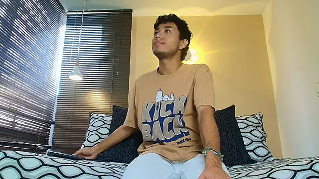 Damon Salvarote S online show from 04.08.26