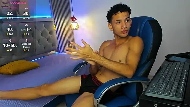 Snapshot of JDWhite18 chatting on 02.07.26 JDWhite18 online show from 02.07.26