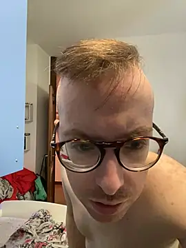 Snapshot of io1Elian chatting on 07.11.26 io1Elian online show from 07.11.26