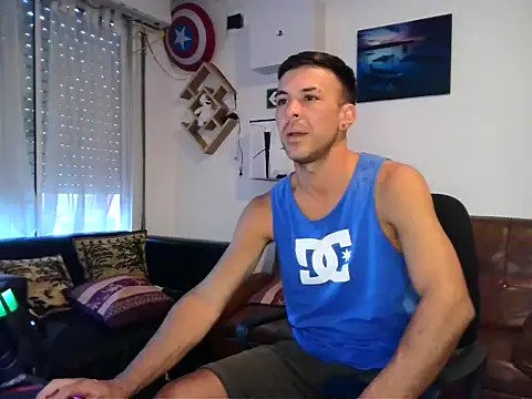 Snapshot of Bluntt55 chatting on 02.10.26 Bluntt55 online show from 02.10.26