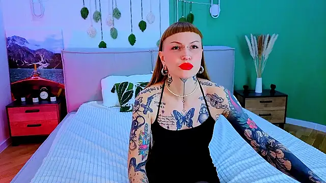 Snapshot of SugarSoot chatting on 02.05.26 SugarSoot online show from 02.05.26