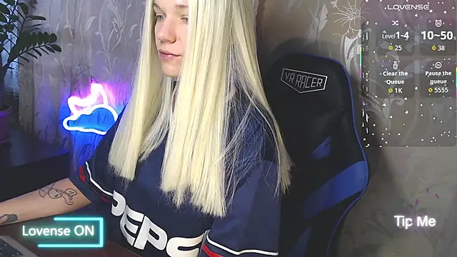 Shiny Victoria online show from 04.09.26