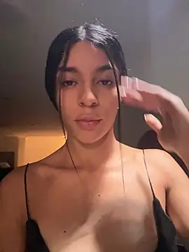 Snapshot of NaniBlossomX chatting on 06.16.26 NaniBlossomX online show from 06.16.26