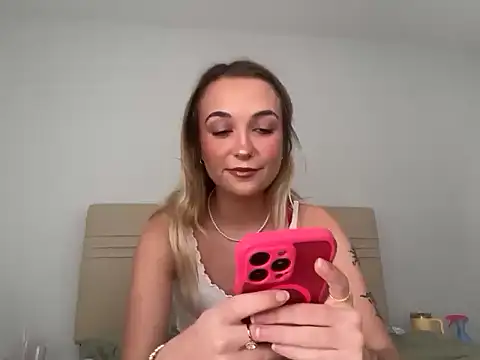 Snapshot of kelseyblu chatting on 03.02.26 kelseyblu online show from 03.02.26