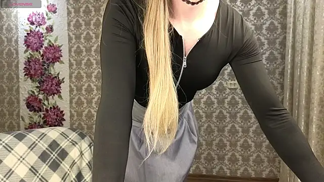 Snapshot of Anna_inHear chatting on 06.26.26 Anna inHear online show from 06.26.26
